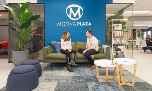 Meeting-Plaza
